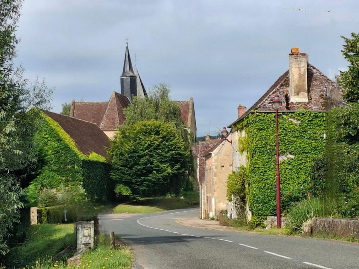 Chambres D'Hotes Les Frerots Lurcy-le-Bourg Luaran gambar