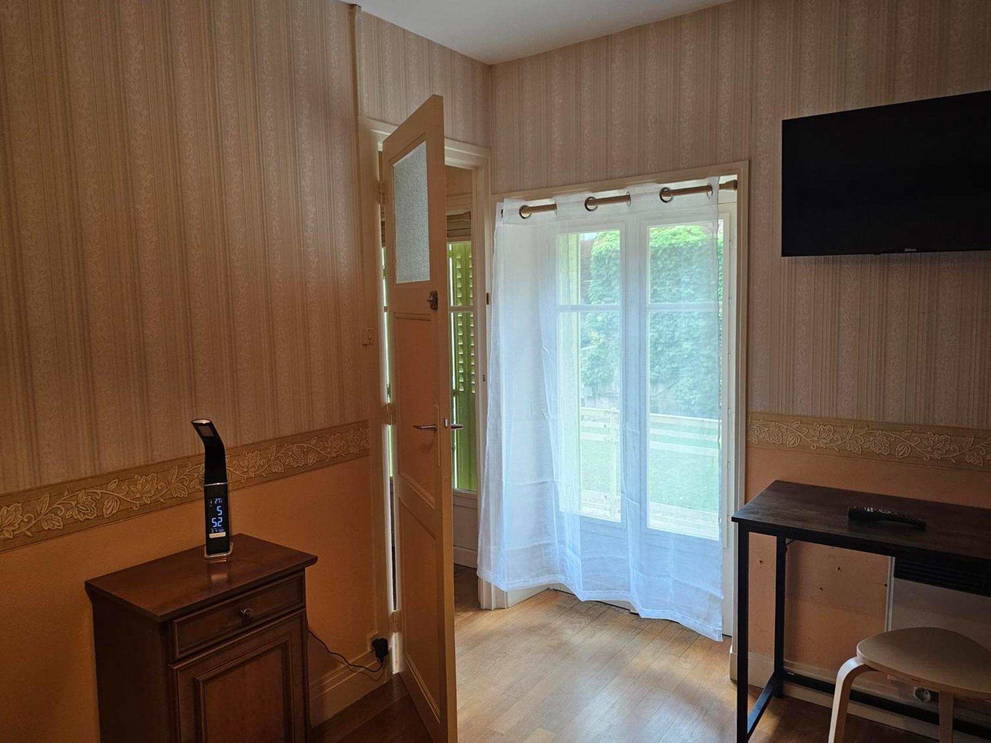 Chambres D'Hotes Les Frerots Lurcy-le-Bourg Luaran gambar