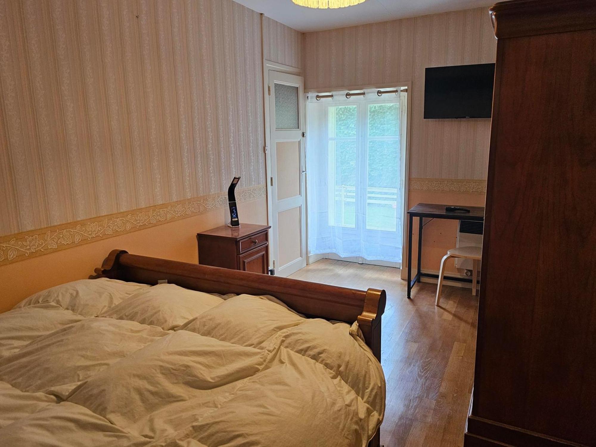 Chambres D'Hotes Les Frerots Lurcy-le-Bourg Luaran gambar